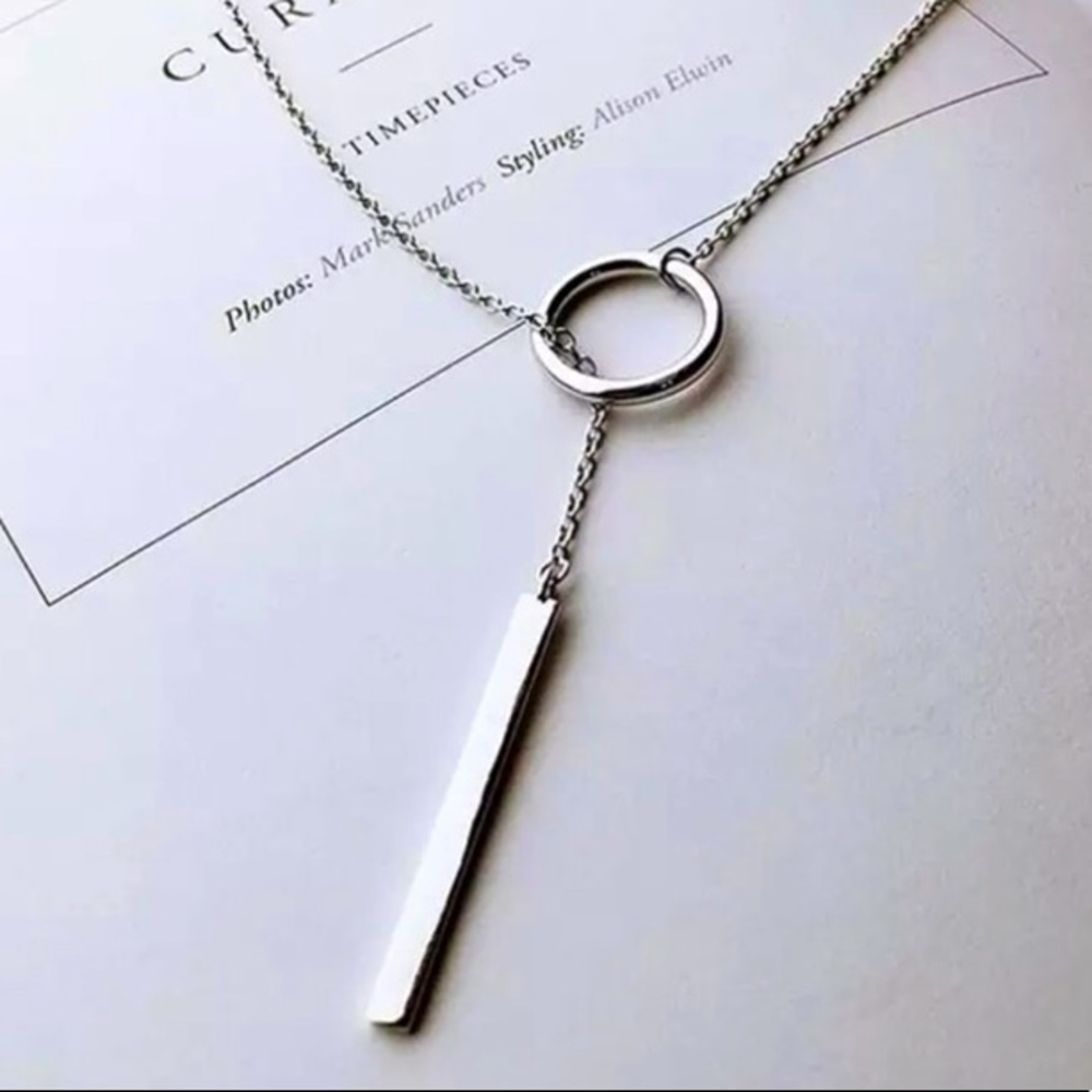 NWOT sterling silver bar circle necklace